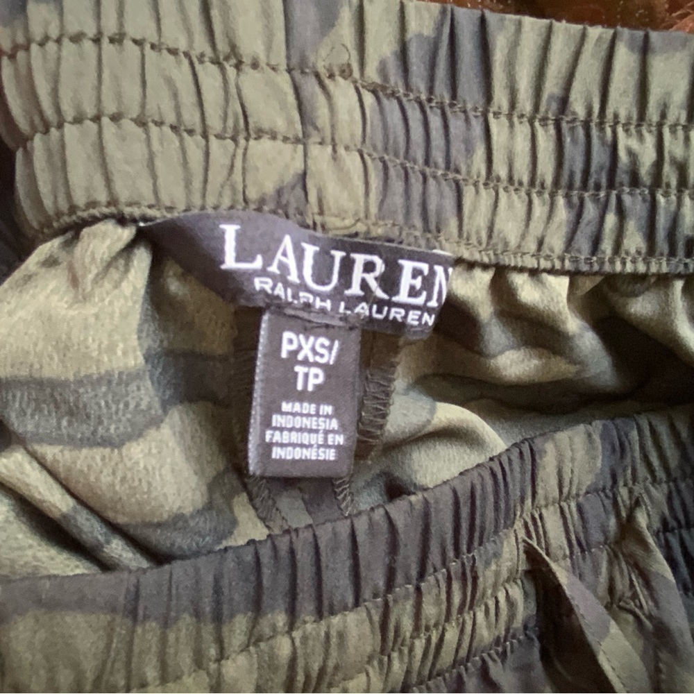 Lauren Ralph Lauren Petite Zebra Print Crepe Wide Leg Pant Green/Black XSP (NWT) - Picture 6 of 7